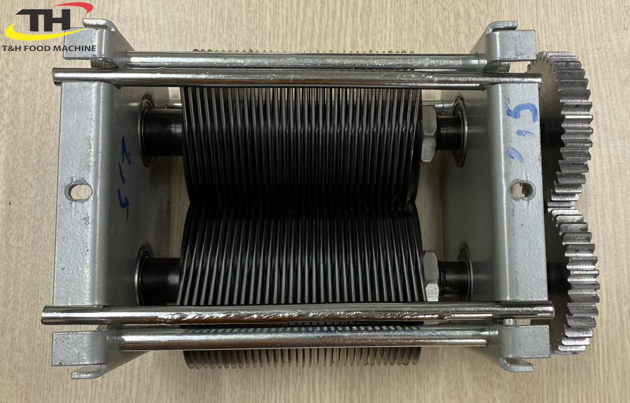 Dao m&aacute;y th&aacute;i thịt RS85P