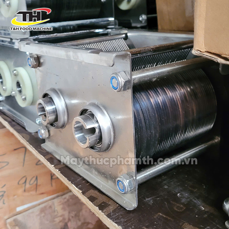 Dao máy thái thịt QX-260