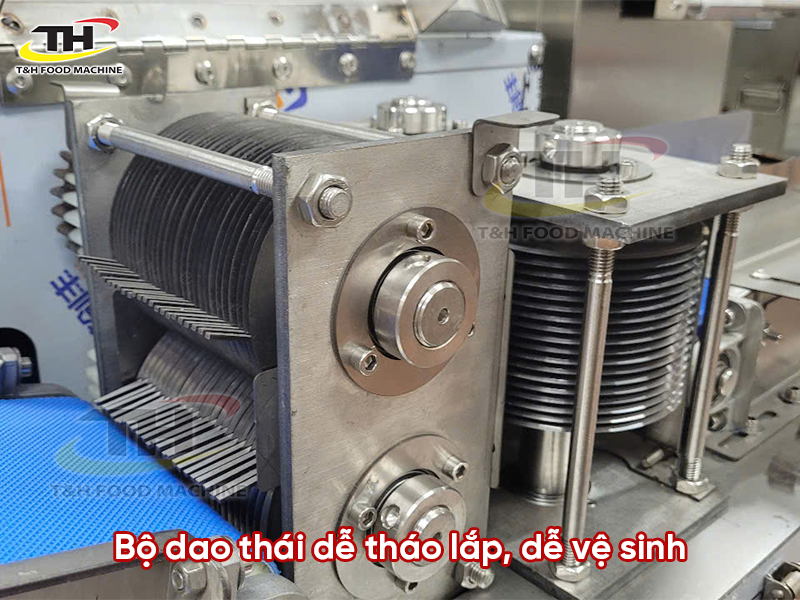 Máy thái thịt hạt lựu đa năng - QS500