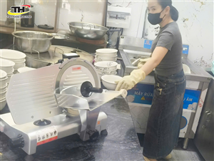 Máy Thực Phẩm T&H Bàn Giao Máy Thái Thịt ES300: Giải Pháp Đột Phá Cho Quán Phở Bò Tươi Đà Nẵng